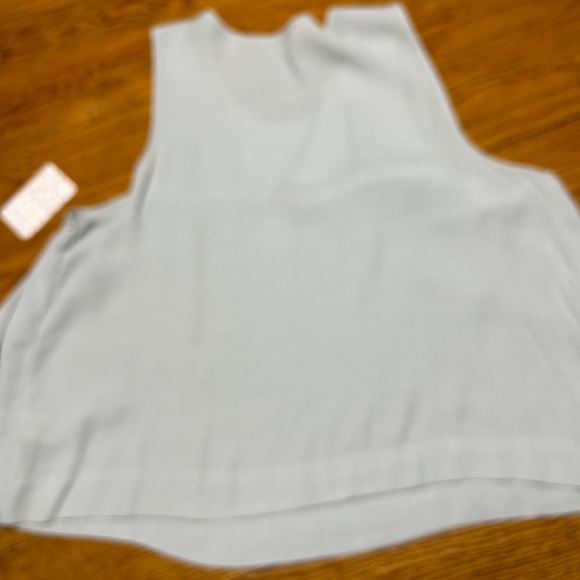 Free People light green women’s top.  Size Large.  New with tag. - Picture 5 of 11